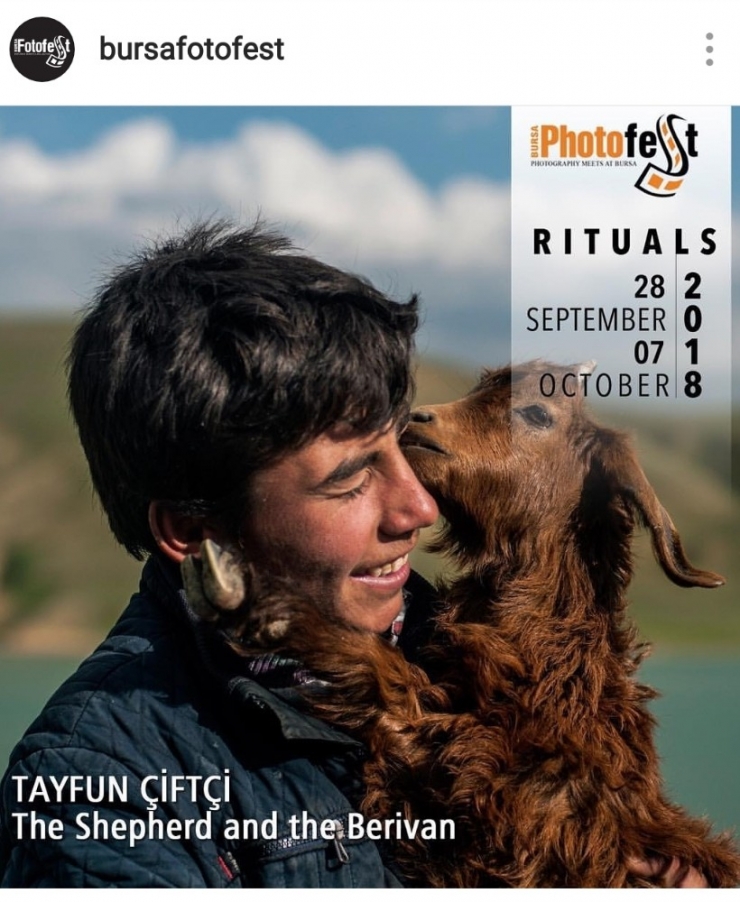 Vanlı Fotoğrafçı, ‘Bursa Fotofest’te Van’ı Tanıttı