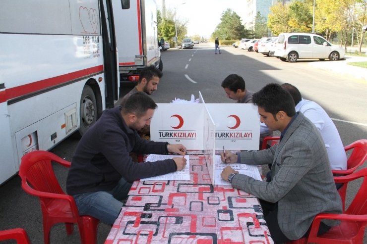 Türk Kızılay’ına Aras Edaş’tan Destek Geldi