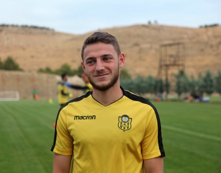 Evkur Yeni Malatyaspor’un Gözü Yukarılarda