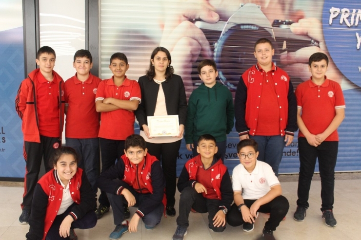 Cü Vakfı Okulları’ndan Türk Dil Bayramı Etkinliği