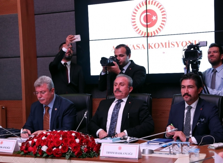 Tbmm İç Tüzük Teklifi Anayasa Komisyonu’nda Kabul Edildi