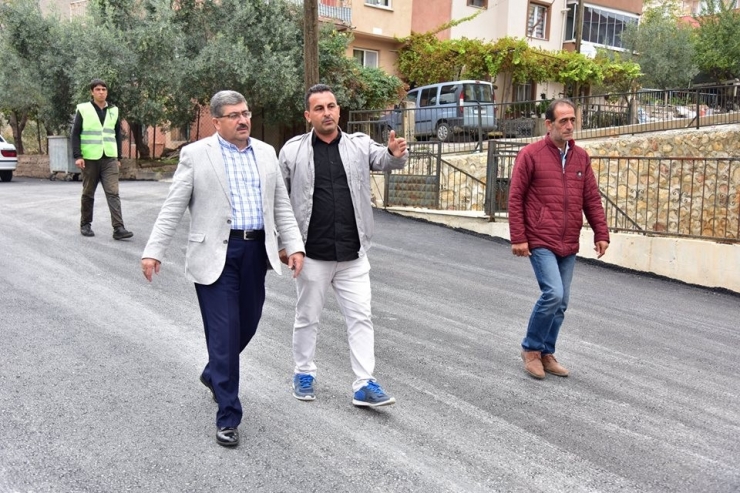 Asfaltlama Çalışmaları Devam Ediyor