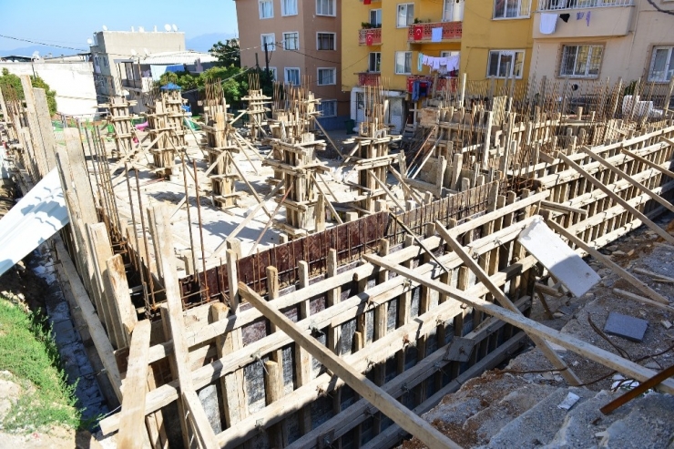 Yeşil Mahallesi’ndeki Aile Sağlığı Merkezinde Çalışmalar Son Hız Devam Ediyor