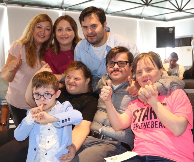 Özel Çocuklar Mutluluğa Yelken Açtı