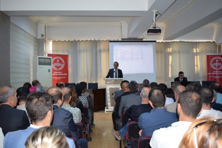 Sungurlu’da Okul Müdürü Ve Öğretmenlere Seminer