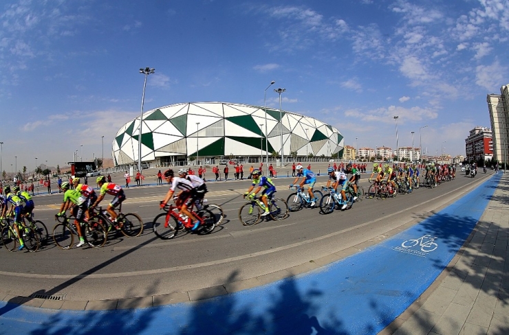 Cumhurbaşkanlığı Bisiklet Turu’nun Konya Etabı Tamamlandı