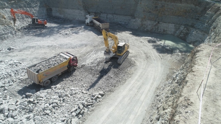 Kandıra’ya Yeni Belediye Binası Yapılıyor