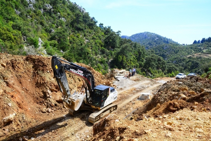 140 Hane Suya Kavuşuyor
