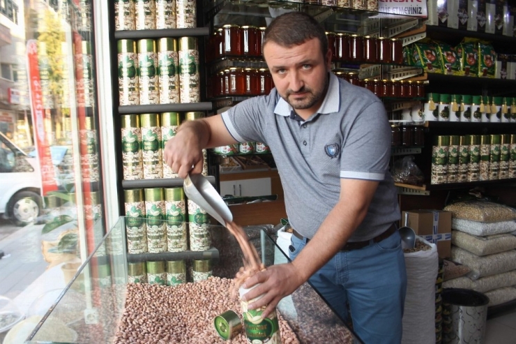 Siirt Fıstığı Rekora Koşuyor