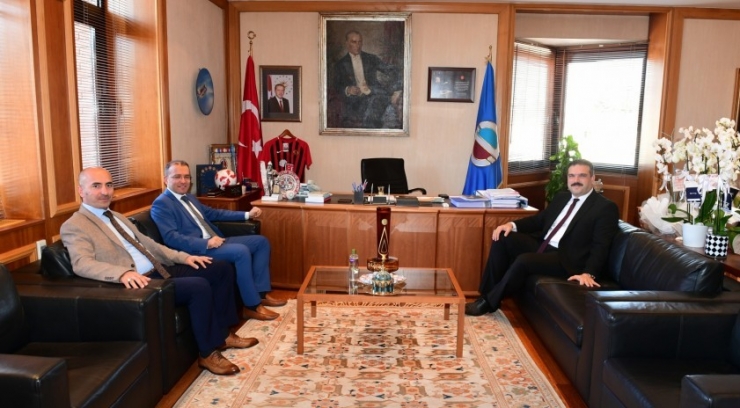 Rektör Çomaklı’ya Ziyaretler Sürüyor