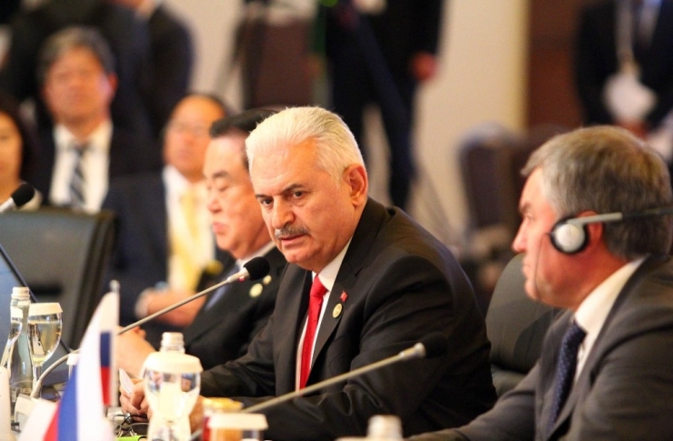 Antalya’da Ermenistan Krizi