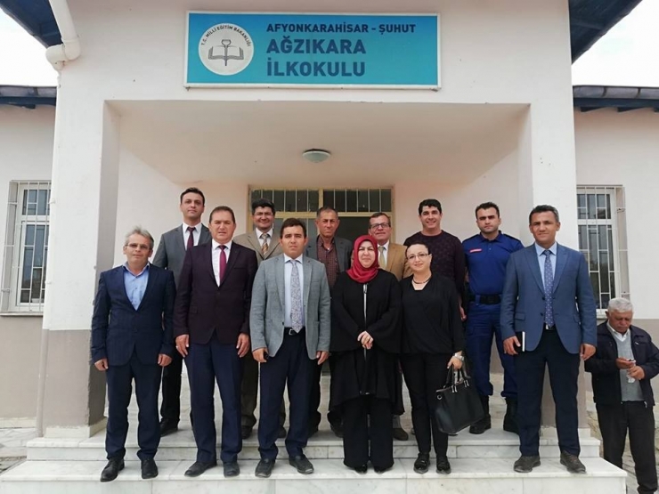 Kaymakam Kaya Köy Okullarını Ziyaret Ediyor