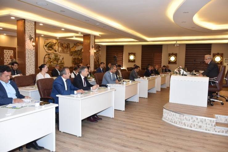 Alaşehir’e ’Tarıma Dayalı İhtisas Sera Osb’si