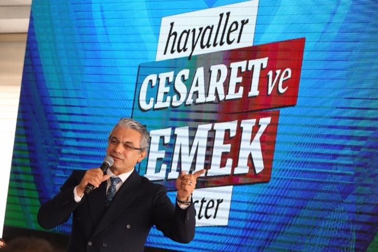 Başkan Akpınar: "Aday Olursam Tarihe Geçerim"