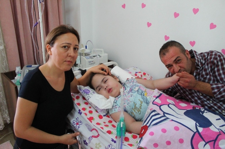 Küçük Azra’nın Yardım Çığlığı Duyuldu