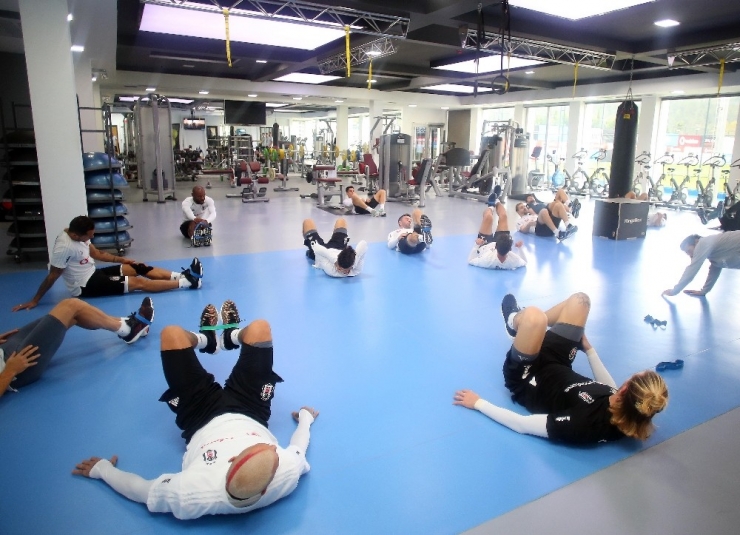 Beşiktaş, Göztepe Maçı Hazırlıklarına Başladı