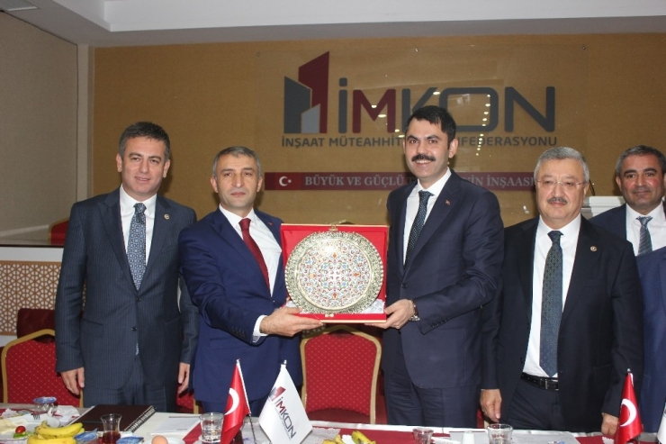 Bakan Kurum, İmkon’un Toplantısına Katıldı
