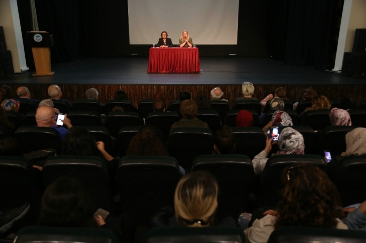 Odunpazarı Belediyesi’nden Alzheimer Söyleşisi