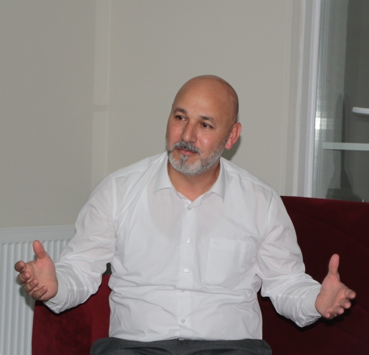 Karaduman: “Milletimizin Ayağına Gidiyoruz”