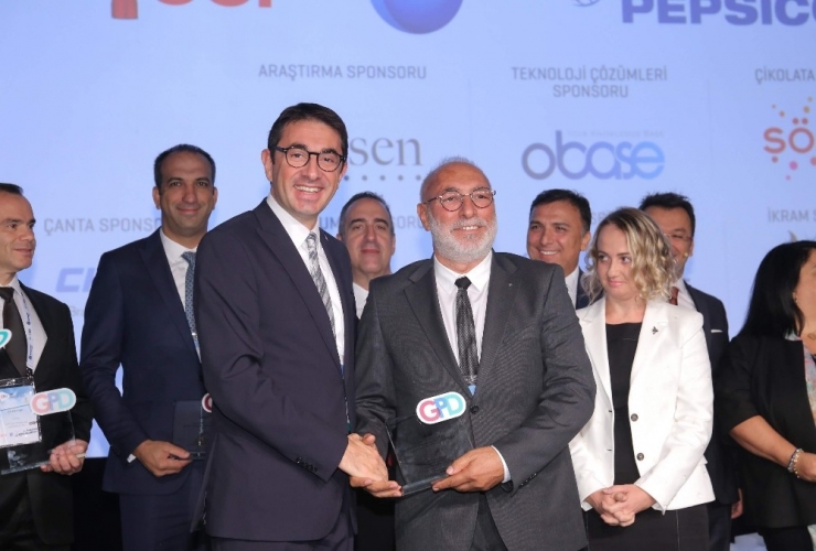 Geleceğin Perakende Çizgileri Üçge İmzasıyla Gpd Gelişim Market’te