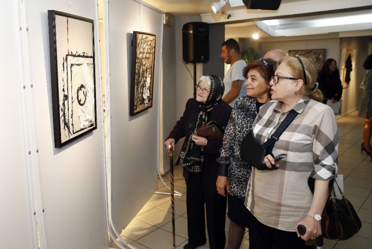 Kumaş Ve Akrilik Estetiği Sergisi