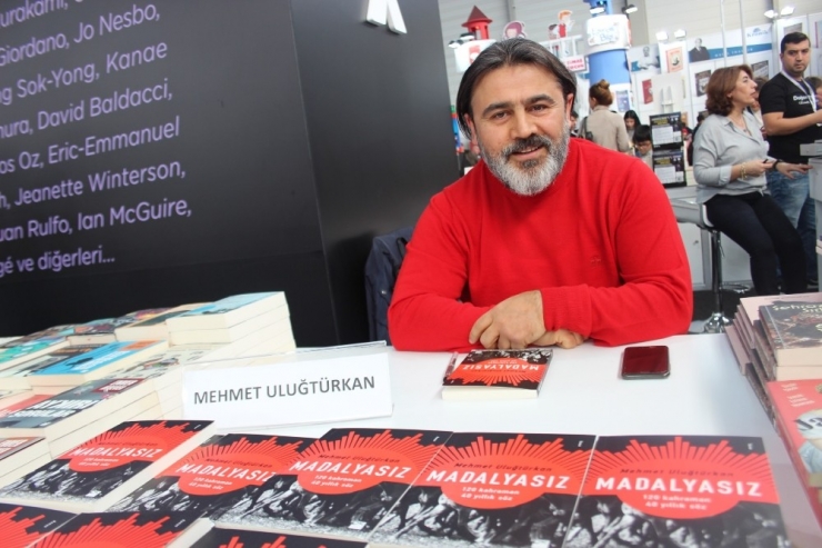 Madalyasız Romanının Yazarı Kahramanmaraş’a Geliyor