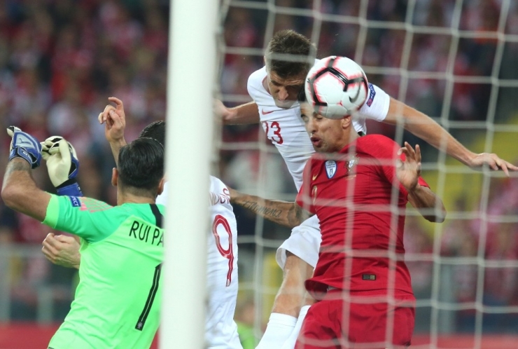 Polonya’nın Yeni Yıldızı Piatek