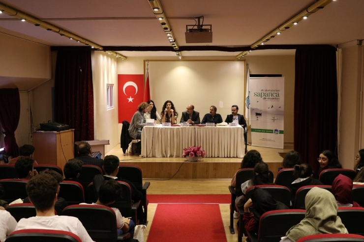 Osm’de 18. Uluslararası Sapanca Şiir Akşamları Rüzgarı Esti