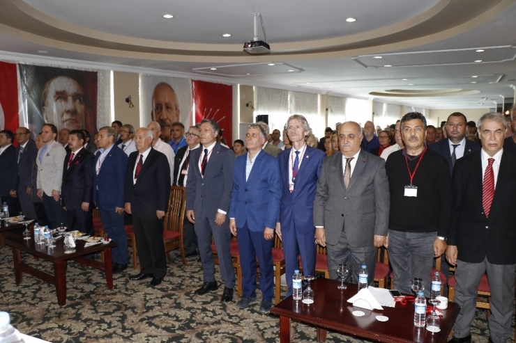 Chp’li Kaya: "Arda Turan Attığı Goller Ve Yaptığı Ortalarla Haber Olsun"