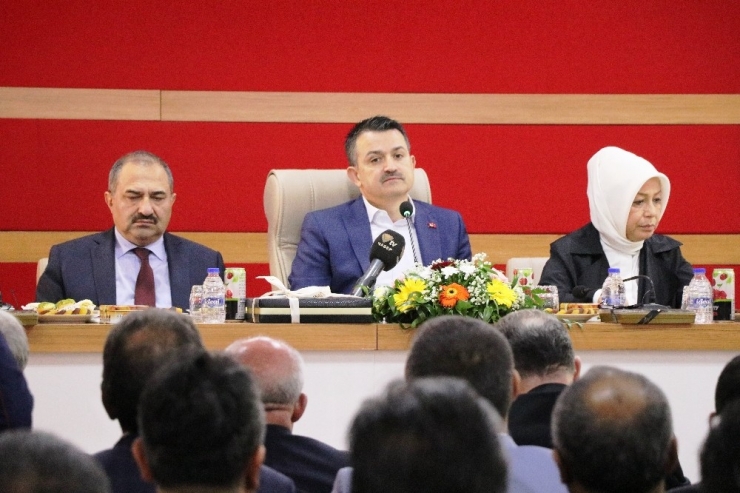 Bakan Pakdemirli: "Son 5 Yıldır Türkiye İstikrarsızlaştırılmaya Çalışılıyor"