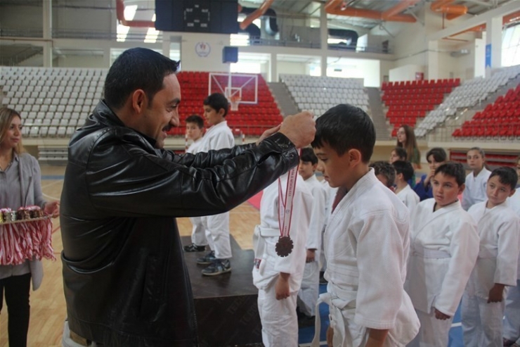 Erzincan’da Amatör Spor Haftası Tamamladı