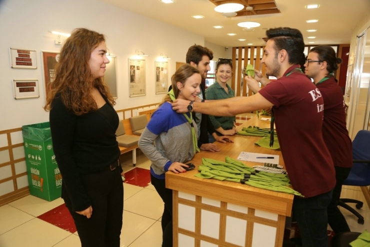 Gençlik Merkezlerinde Yoğun Mesai