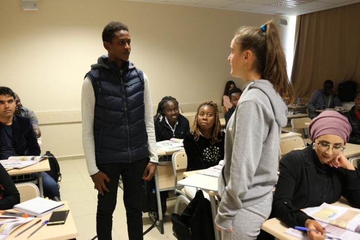 Yabancı Öğrencilerin Türkçe İle İmtihanı