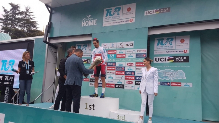 Torku Şekersporlu Onur Balkan’ndan Cumhurbaşkanlığı Turlarında Beyaz Mayo Başarısı