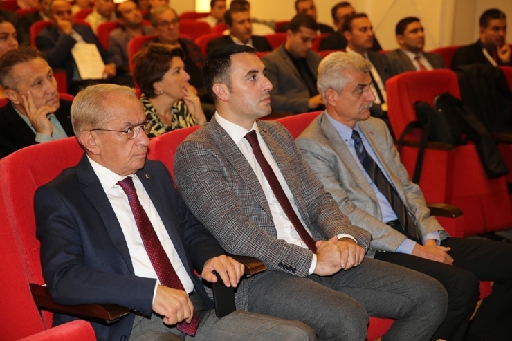 Manisa’da Yenilenebilir Enerji Semineri