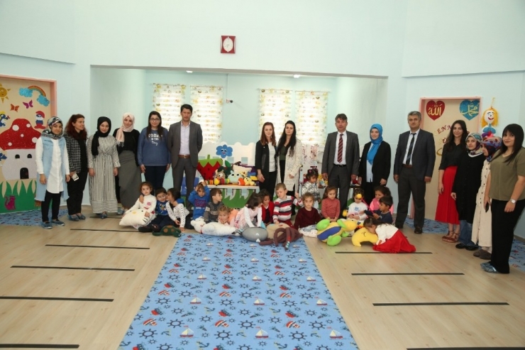 Aydıntepe Myo Öğrencileri, Anaokulu Öğrencileri İçin Ders Materyalleri Tasarladı
