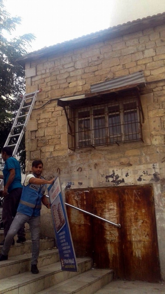 Görsel Kirliliğe Yol Açan Tabelalar Sökülüyor