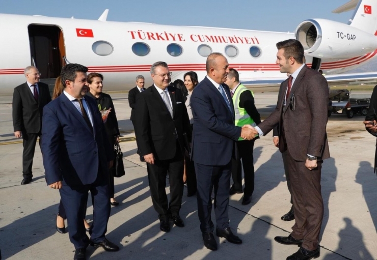 Dışişleri Bakanı Çavuşoğlu Arnavutluk’ta