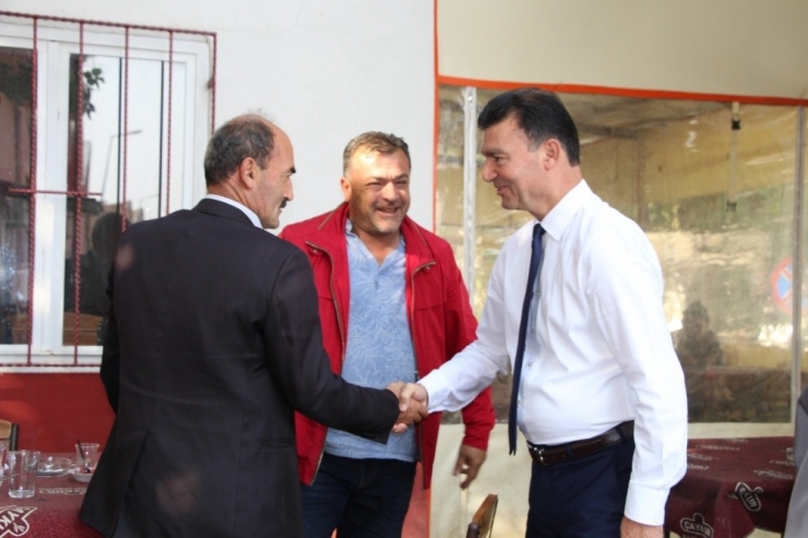 Ümmet Akın İlçe Ziyaretlerine Sultanhisar’da Devam Etti