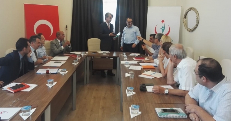 Hatay İl Sağlık Müdürlüğü’ne ‘Altın Bebek Dostu İl’ Ödülü