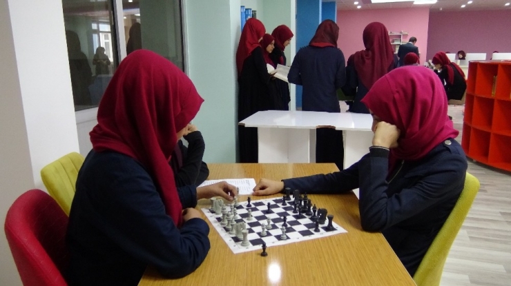 Gercüş’te Z-kütüphane Açıldı