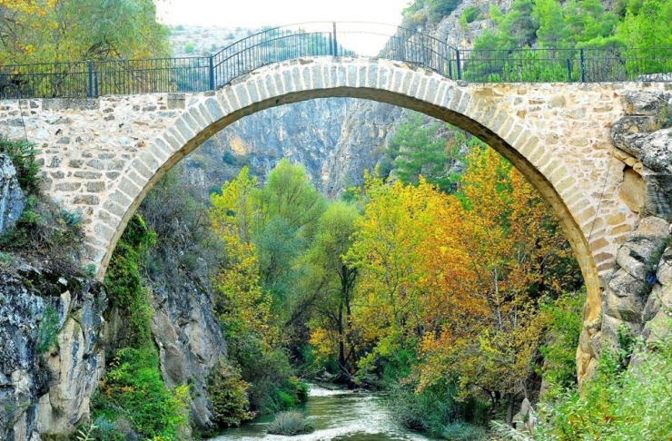 Vali Salim Demir, “Egenin İncisi Uşak, Turizm Alanında Ülkenin Parlayan Yıldızı Olacak”