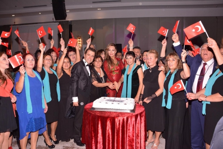 Etos Cumhuriyetin 95. Yılını Kutladı