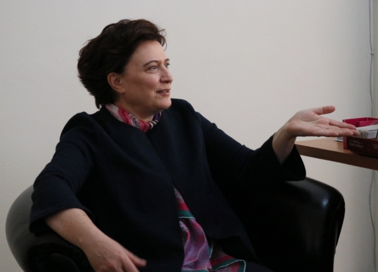 Fatma Güldemet Sarı: “Adana’nın Ak Belediyecilik Özlemini Bitireceğiz”