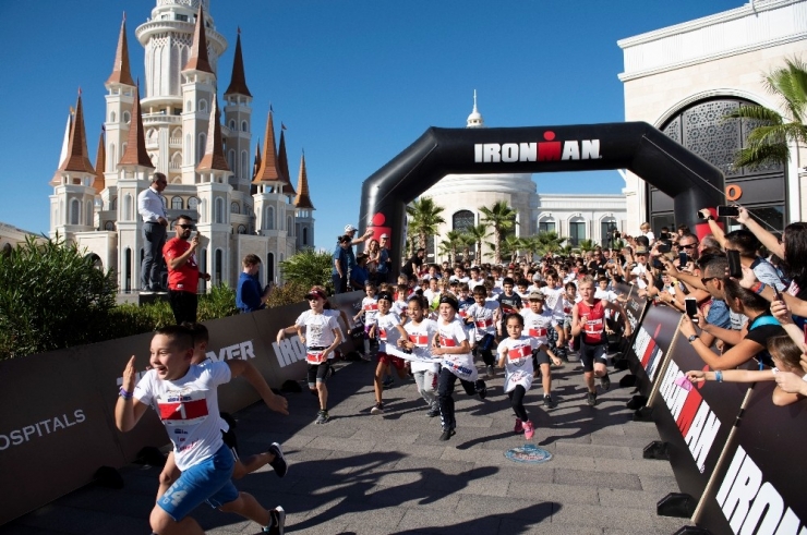 Geleceğin İronman’ları Yarıştı