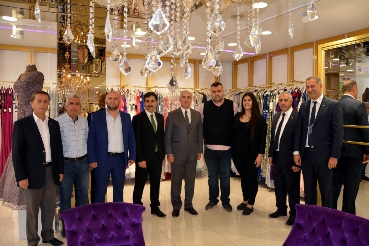 Salihli’de İndirim Yapan Esnafa Teşekkür