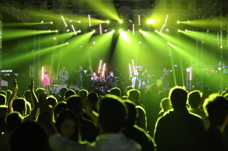 Gaün’de Cumhuriyet Konseri