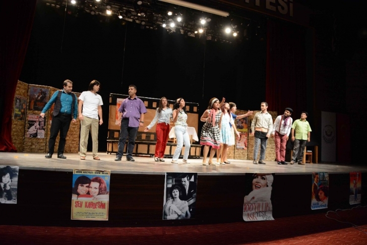 ‘Yeşilçam’ Oyununa Büyük İlgi