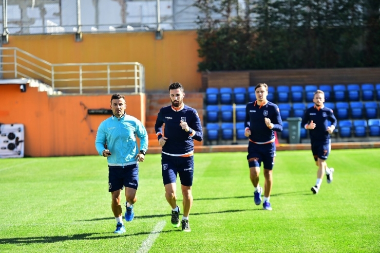 Başakşehir’de Beşiktaş Mesaisi Başladı