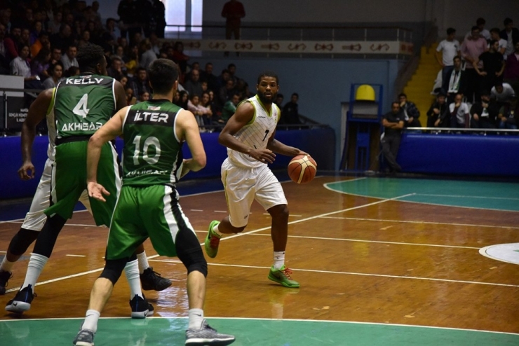 Potada Manisa Derbisi Manisa Büyükşehir’in: 73-70